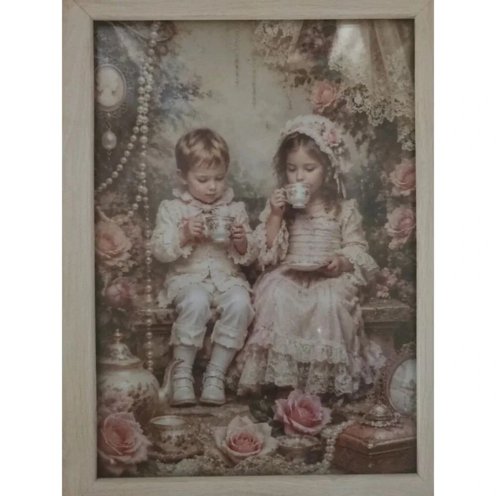 N/A charming vintage